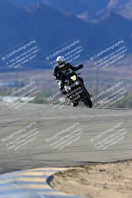 media/Jan-09-2022-SoCal Trackdays (Sun) [[2b1fec8404]]/Turns 9 and 8 (920am)/